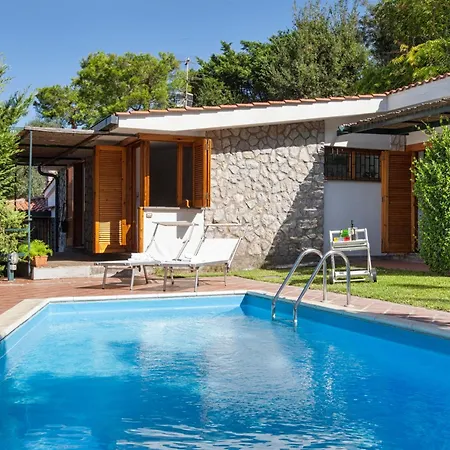 La Casa Di Pietra Villa *